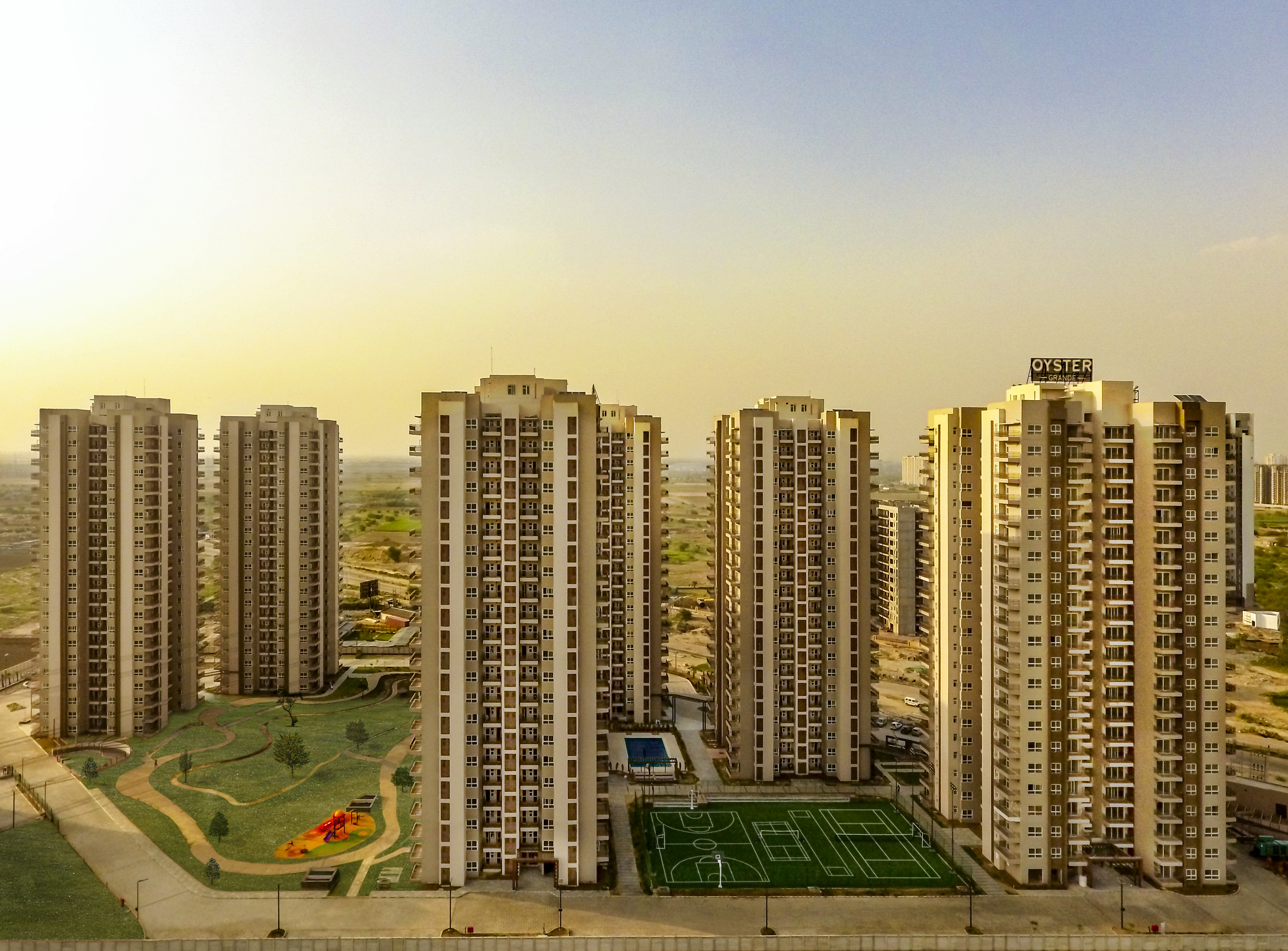 Oyster Grande &mdash; Aerial View of the Completed Township