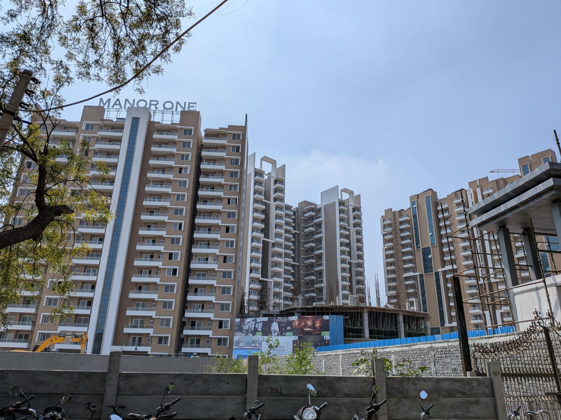 Kashish Manor One &mdash; Exterior View